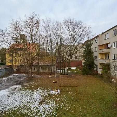 Apartment Modern Kotsisa With Balcony By Renters Wroclaw